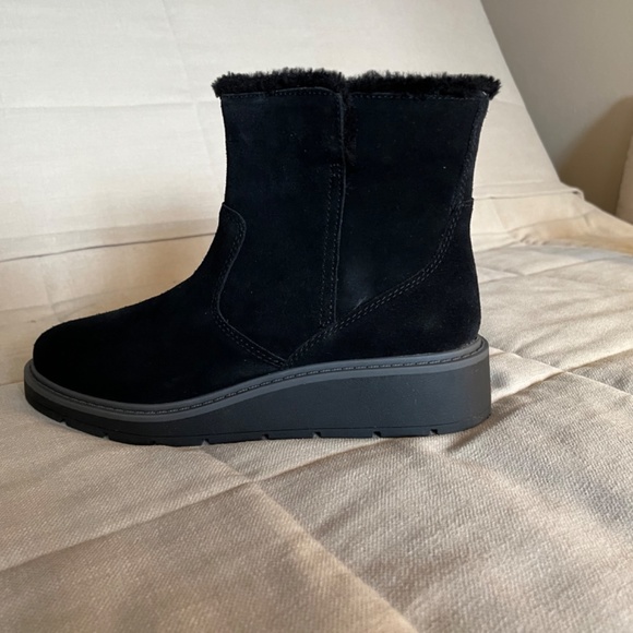 Clark Ivery Opal Black Suede Daim Suede Zipper Boots  8.5 M NEW - Picture 3 of 10